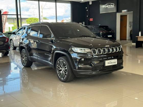JEEP COMPASS 1.3 T270 TURBO FLEX LIMITED AT6